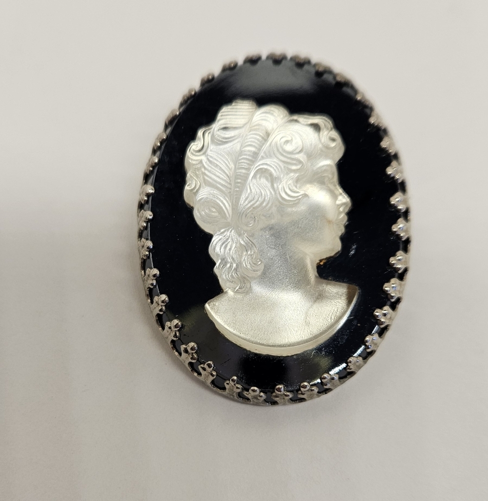 Cameo Woman Pendant Brooch Pin White Translucent Black Glass Onyx Right Facing